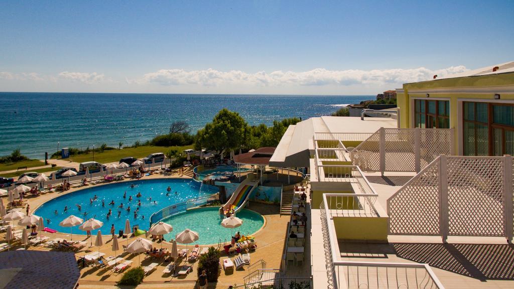 Hotel Perla Beach Club Приморско Экстерьер фото