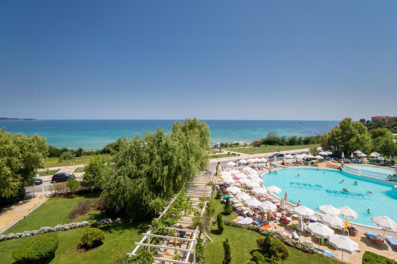 Hotel Perla Beach Club Приморско Экстерьер фото